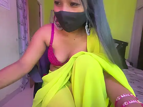 Snapshot of sexyhoney27 chatting on March 18, 2025, 8:03 am sexyhoney27 online show from March 18, 2025, 8:03 am