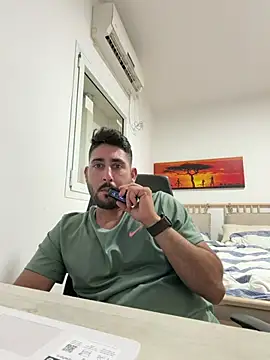 luffykingofpirets online show from June 26, 2026, 5:06 pm