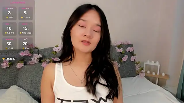 Maekko online show from November 30, 2025, 9:30 pm