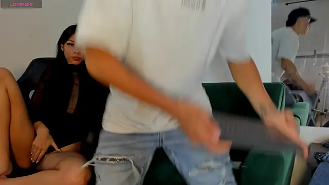 two milkyway online show from November 9, 2025, 1:26 am