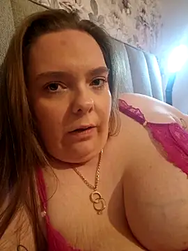 OFChloVIPxx online show from March 14, 2025, 11:00 pm