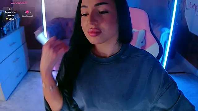 evanew  online show from September 27, 2025, 4:34 pm