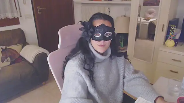 Snapshot of LasolitaAuri chatting on March 5, 2025, 9:04 pm LasolitaAuri online show from March 5, 2025, 9:04 pm