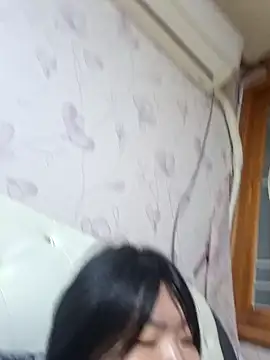 Snapshot of Lee0613 chatting on December 31, 2024, 12:36 pm Lee0613 online show from December 31, 2024, 12:36 pm