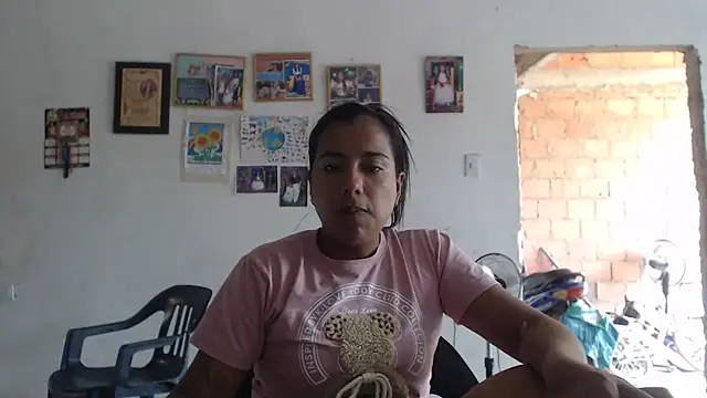 Snapshot of Coral0403 chatting on May 28, 2026, 6:38 pm Coral0403 online show from May 28, 2026, 6:38 pm