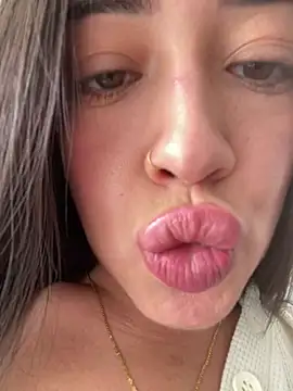 Snapshot of Liam_OH chatting on March 8, 2025, 7:42 pm Liam OH online show from March 8, 2025, 7:42 pm