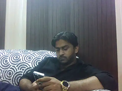 indihotguy online show from September 20, 2025, 1:45 pm