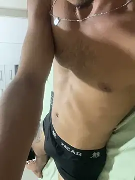 Snapshot of _bahia071 chatting on October 21, 2025, 8:20 pm  bahia071 online show from October 21, 2025, 8:20 pm