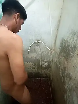 Snapshot of elmazitogrande chatting on January 15, 2025, 5:08 am elmazitogrande online show from January 15, 2025, 5:08 am