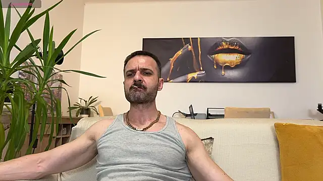 Snapshot of Asmodeuss666 chatting on February 5, 2025, 2:48 pm Asmodeuss666 online show from February 5, 2025, 2:48 pm