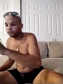 Snapshot of 3patica chatting on October 5, 2025, 5:00 pm 3patica online show from October 5, 2025, 5:00 pm