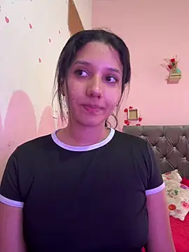 emmariders2 online show from November 10, 2025, 1:43 pm