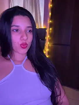 emmariders2 online show from February 8, 2026, 9:18 pm