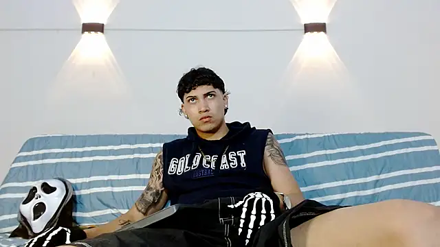 Br4ndxpimm online show from October 17, 2025, 8:11 pm