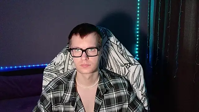 Leonnextdoor online show from January 15, 2025, 9:02 am