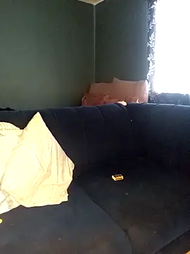 nia brownn online show from March 26, 2026, 8:09 am