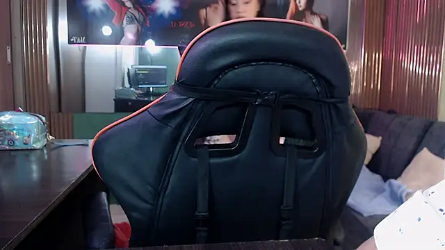 Snapshot of narendra_dayaramm chatting on November 8, 2025, 12:38 pm narendra dayaramm online show from November 8, 2025, 12:38 pm