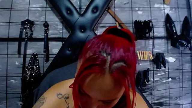 Snapshot of Alana_Roth chatting on November 26, 2025, 7:37 pm Alana Roth online show from November 26, 2025, 7:37 pm