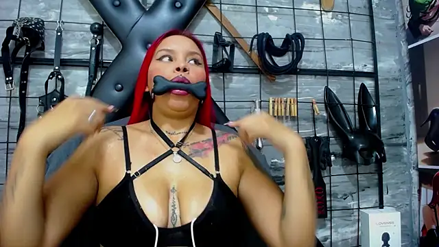 Snapshot of Alana_Roth chatting on February 23, 2026, 6:49 pm Alana Roth online show from February 23, 2026, 6:49 pm