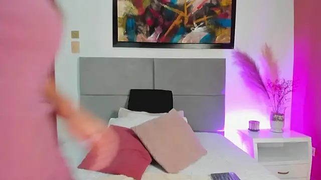 EloiseQuinn online show from February 10, 2025, 11:57 am