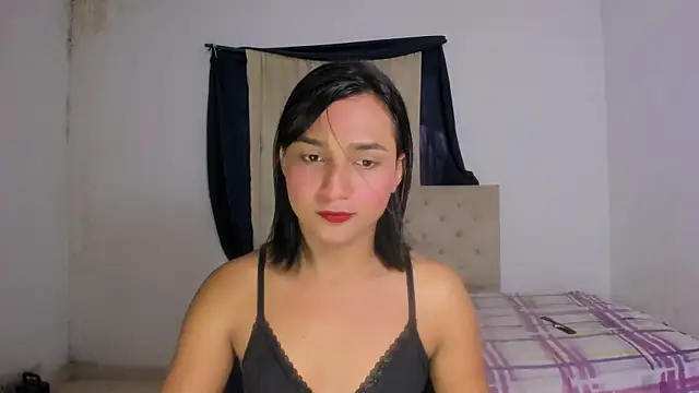 Miss noah18 online show from January 3, 2025, 8:01 pm