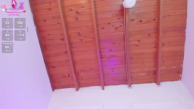 VenusEvans1 online show from November 29, 2025, 3:15 pm