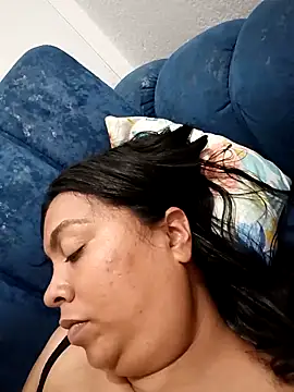 Brendabluee online show from February 25, 2026, 1:26 am