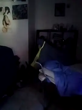 k1oudE online show from December 13, 2025, 7:53 pm