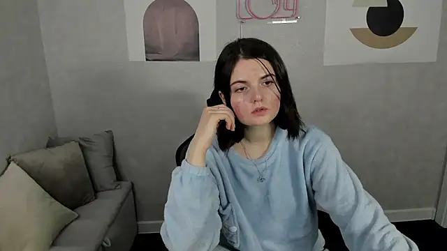 Snapshot of CharlotteMitchell chatting on January 15, 2025, 7:59 am CharlotteMitchell online show from January 15, 2025, 7:59 am