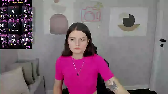 Snapshot of CharlotteMitchell chatting on January 24, 2025, 7:30 am CharlotteMitchell online show from January 24, 2025, 7:30 am