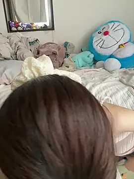 Snapshot of RIRI_Chan_ chatting on July 27, 2026, 4:41 am RIRI Chan online show from July 27, 2026, 4:41 am