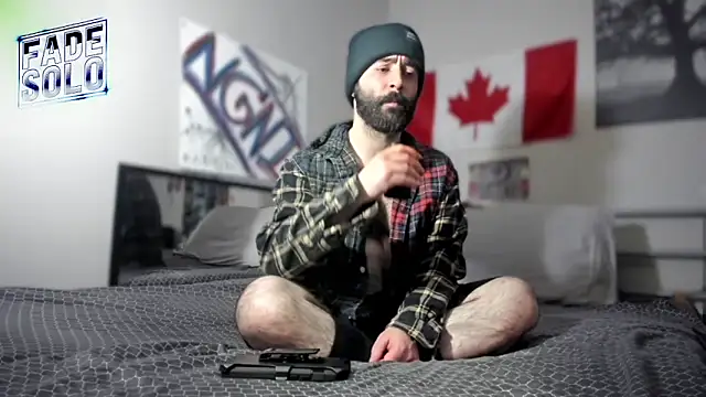 Faded-Solo online show from November 15, 2025, 8:16 pm