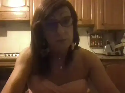 Snapshot of Tiabet chatting on September 9, 2025, 8:19 pm Tiabet online show from September 9, 2025, 8:19 pm