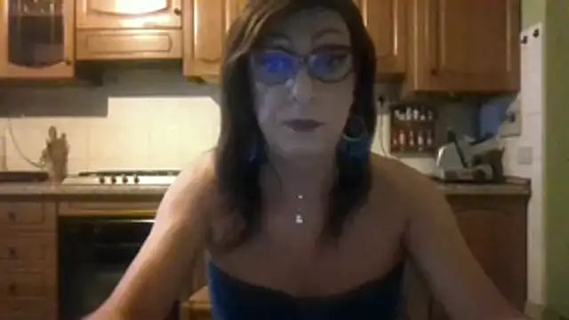 Tiabet online show from July 7, 2026, 8:02 pm