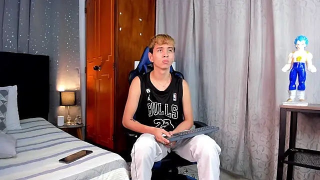 Brian-Ausslos online show from February 19, 2025, 1:06 pm