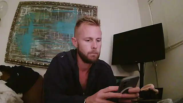 Snapshot of bjay1210 chatting on January 13, 2025, 3:45 am bjay1210 online show from January 13, 2025, 3:45 am