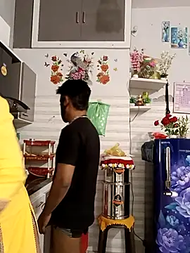 Best-Couple online show from April 16, 2026, 10:05 am