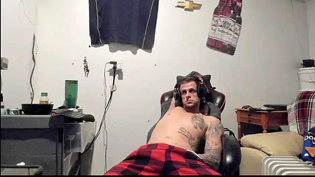 JamesMichael88 online show from March 2, 2025, 7:10 am