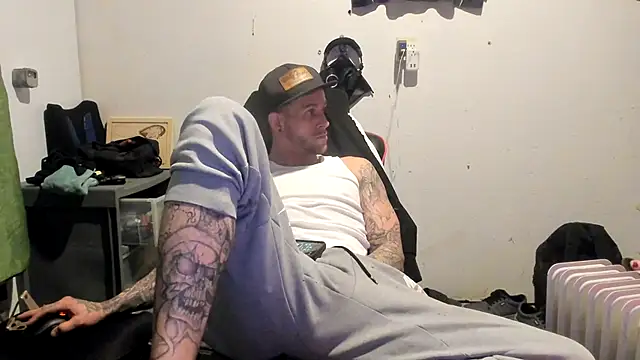 JamesMichael88 online show from March 10, 2025, 4:07 am