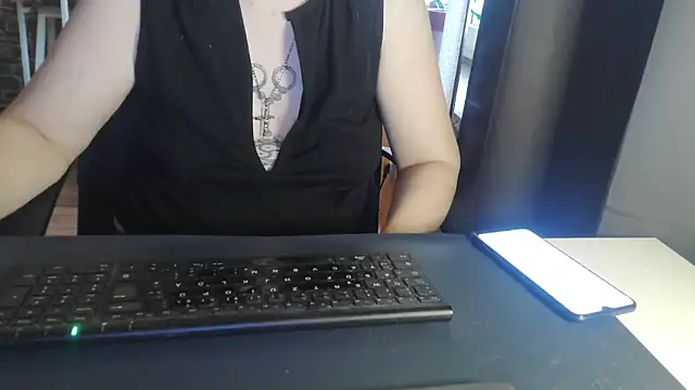 Sweet Phoenix online show from October 14, 2025, 6:47 am