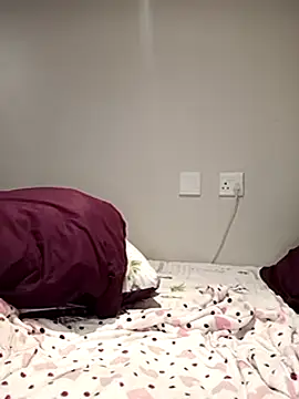 Snapshot of Thando04 chatting on January 25, 2025, 2:47 pm Thando04 online show from January 25, 2025, 2:47 pm