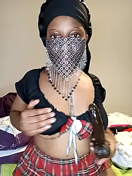 Snapshot of Thando04 chatting on February 5, 2025, 8:46 pm Thando04 online show from February 5, 2025, 8:46 pm