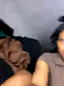 Snapshot of Thando04 chatting on October 20, 2025, 3:56 pm Thando04 online show from October 20, 2025, 3:56 pm