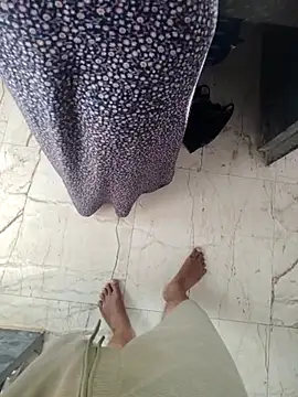 lovelygirl4567 online show from February 23, 2026, 4:32 am