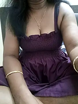 Snapshot of Tamil_Vishalini chatting on May 3, 2026, 5:08 pm Tamil Vishalini online show from May 3, 2026, 5:08 pm