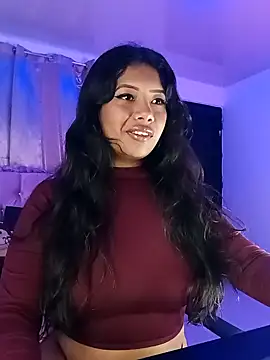 Snapshot of PaulaOrtiz_1 chatting on February 6, 2025, 11:10 am PaulaOrtiz 1 online show from February 6, 2025, 11:10 am