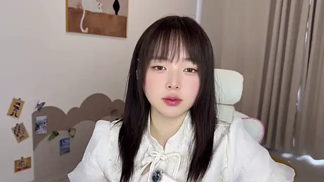 Chenjing0 online show from April 8, 2026, 4:56 am