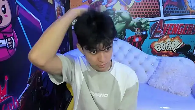 Snapshot of jisuscat chatting on February 27, 2025, 7:15 pm jisuscat online show from February 27, 2025, 7:15 pm