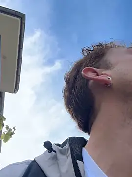 verici34 online show from November 1, 2025, 12:29 pm