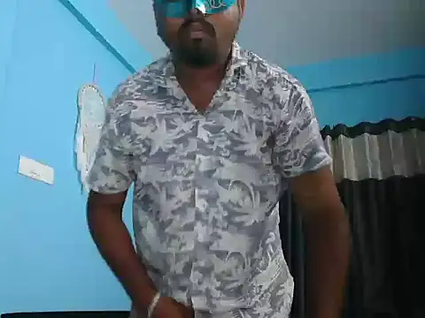Desi Heat online show from May 14, 2026, 6:04 pm